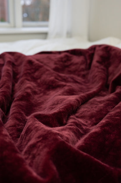 Waterproof Goddess Blanket™ – Moonblood