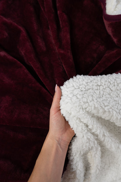 Waterproof Goddess Blanket™ – Moonblood