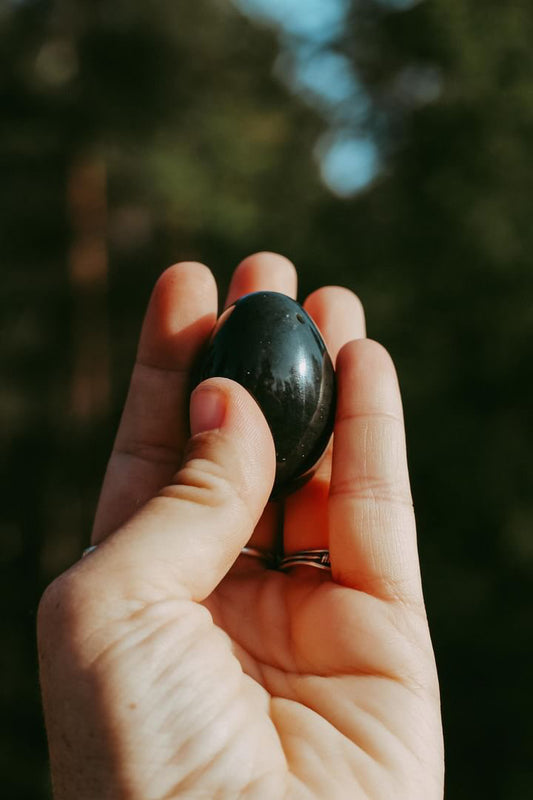 Nephrite Jade Egg - GIA certified